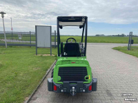 Chargeuse sur pneus Avant 528 TDL