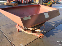 Distributeur d‘engrais Lely Centerliner L1500 enkele schijf kunstmeststrooier zandstrooier zoutstrooier