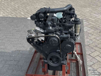 Chargeuse sur pneus Komatsu Complete MOTOR S4D95LWE voor WA80 Lader