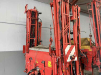 Distributeur d‘engrais Kuhn Rauch Aero 2224