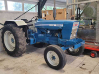 Tracteur Ford 5000