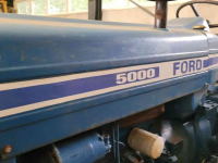 Tracteur Ford 5000