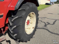 Tracteur International 745XL 2wd MARGE!