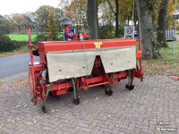 Semoir monograine Becker Aeromat