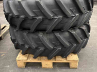 Roues, Pneus, Jantes, Barillets Jumelage Michelin 420/55R38 en 13.6R28