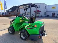 Chargeuse sur pneus Avant 528 TDL