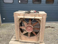 Système de ventilation d&#8216;entrepot  Ventilator / Blower met omkasting 1.5 kW / 1500 W