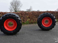 Roues, Pneus, Jantes, Barillets Jumelage Bridgestone 710/55R30