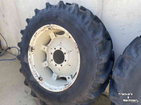 Roues, Pneus, Jantes, Barillets Jumelage Stomil 16.9-34 (420/85R34, R34, 34inch)
