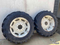 Roues, Pneus, Jantes, Barillets Jumelage Stomil 16.9-34 (420/85R34, R34, 34inch)