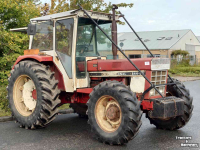 Tracteur International 844 SB