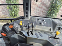 Tracteur New Holland 8260