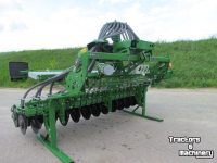 Semoir Amazone Avant 3002 Aanbouwzaaimachine