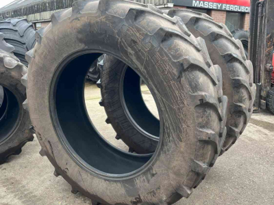 Roues, Pneus, Jantes, Barillets Jumelage Vredestein Traction 85 520/85-R42