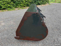 Godet de chargeur frontal Mailleux BC 220