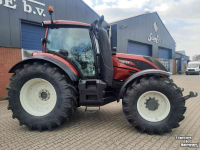 Tracteur Valtra T144 Active
