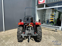 Tracteur Massey Ferguson 1740 E