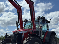 Tracteur Massey Ferguson 5M.115 D4