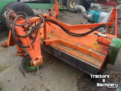Balayeur Holaras H-220-HV