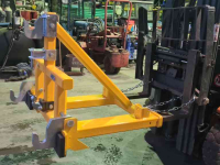 Autres machines et accessoires pour l'atelier et terrain VDMJ WERKTUIGDRAGER MET OPTIE LEPELINSTEEK  OPTIE TREKPEN STANDAARD OPTIE TREKPEN MET BAL REMORC