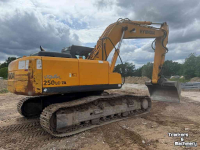 Pelles sur chenilles Hyundai 250-7A