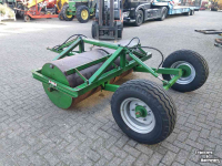 Rouleau brise-motte Jako Weilandrol 205 cm Breed