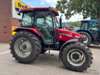 Tracteur Case JXU80