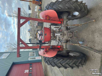 Tracteur Massey Ferguson MF825