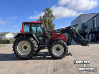 Tracteur Valtra 6550 Hitech met voorlader