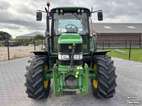 Tracteur John Deere 6220