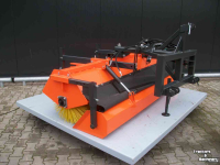 Balayeur Hofstede Veegmachine  veeg borstel machine trekker tractor 60cm borstel
