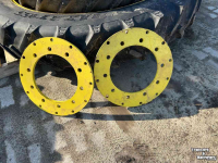 Roues, Pneus, Jantes, Barillets Jumelage BKT 300/95R52 en 270/95R36