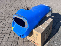 Pièces d‘occasion diverse New Holland T4.75S Rechter spatbord 48078950