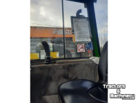 Pelles sur pneus Hansa Hansa APZ331 Grafdelver Kraan