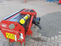 Aérateur de prairie Vertidrain Verti-Drain VD 7110 Beluchtingsmachine / Weidebeluchter