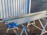 Convoyeur  Transportband 2420x250 mm / doorvoerband / vlakke band / flat conveyor belt / flachband / förderband