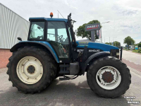 Tracteur New Holland 8360