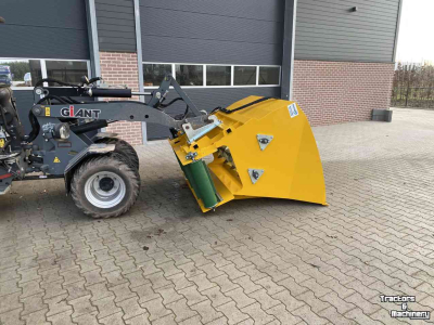 Distributeur de paille pour des logettes Heuvelmans Instrooibak met transportband