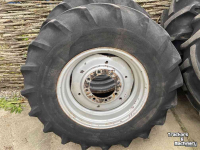 Roues, Pneus, Jantes, Barillets Jumelage Case-IH 12w x 26 vaste velgen van 956XL / 1056XL