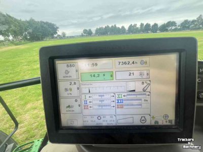 Tracteur John Deere 6105R