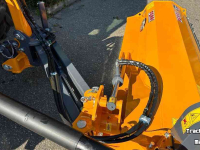 Bras avec tondeuse à fléaux Ferri ZMTE 2000 PRO