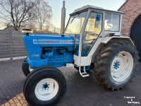 Tracteur Ford 7000