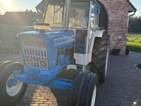 Tracteur Ford 7000