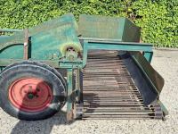 Arracheuse de pommes de terre BAV voorraadrooier aardappelrooier