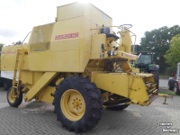 Moissonneuse batteuse New Holland Clayson M 140