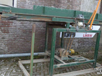 Remplisseur de caisses  EIGENBOUW