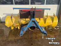 Eparpilleur de fourrage Reck 273