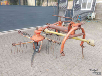 Andaineur Kuhn GA 402 Hark
