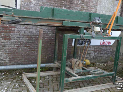Remplisseur de caisses  EIGENBOUW