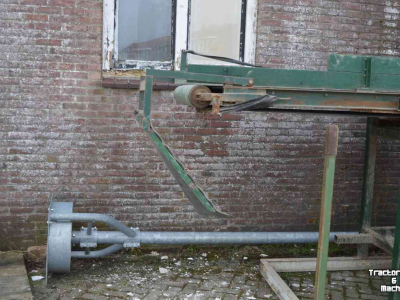 Remplisseur de caisses  EIGENBOUW